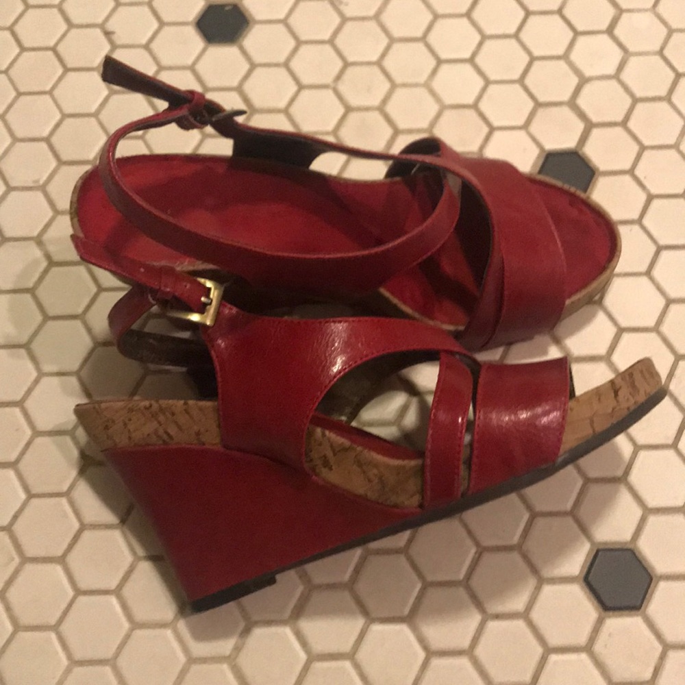 Red “Leather” Aerosoles wedge heels.